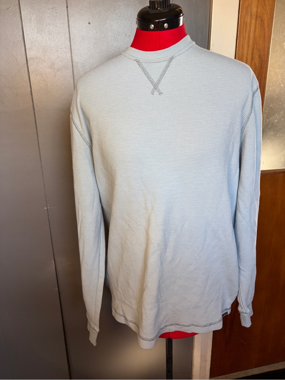 Eddie Bauer Light Blue Long-Sleeve Waffle Thermal Shirt - Picture 1 of 8
